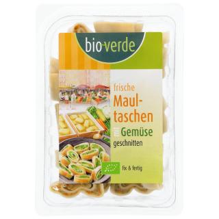 Maultaschen Gemüse geschnitten